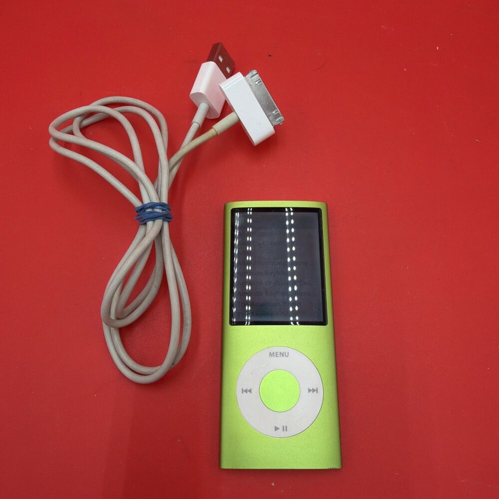 Apple iPod nano 4th Generation Green (8 GB) A1285 Tested and Working